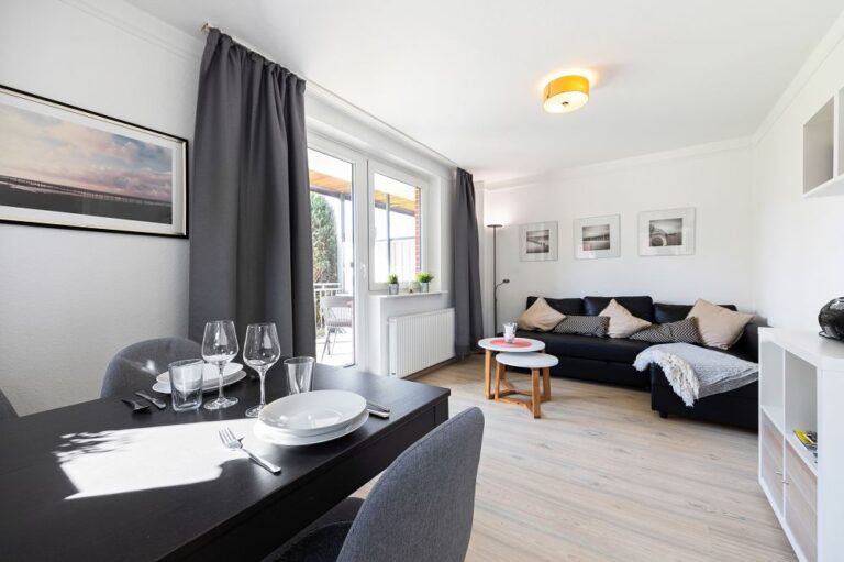 k-1-2_Nieblum_Wohn-Esszimmer